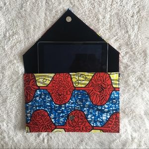 •Chic Large Flat Ankara Clutch•